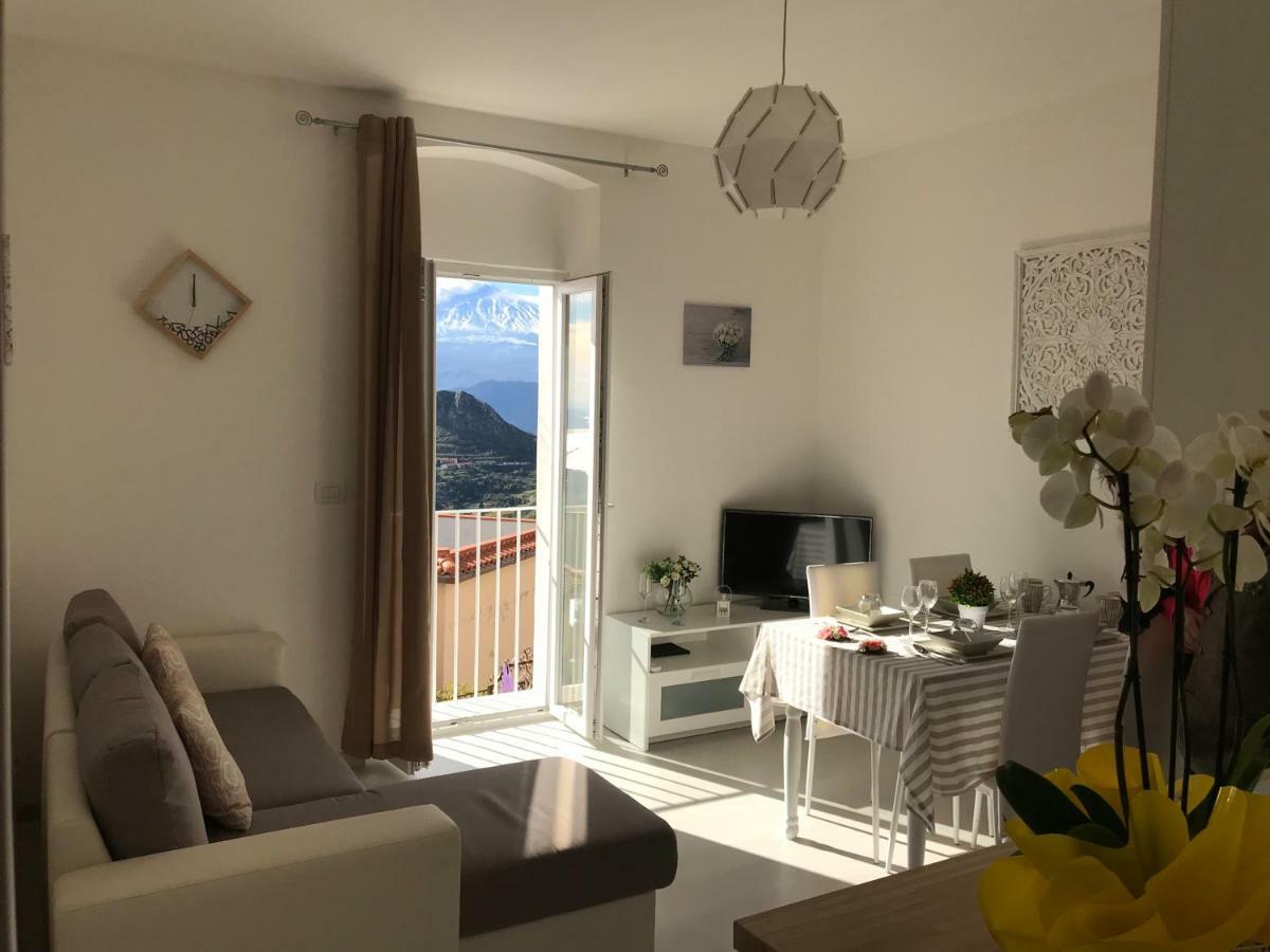 Apartamento Giorgiada Luxury Castelmola Exterior foto